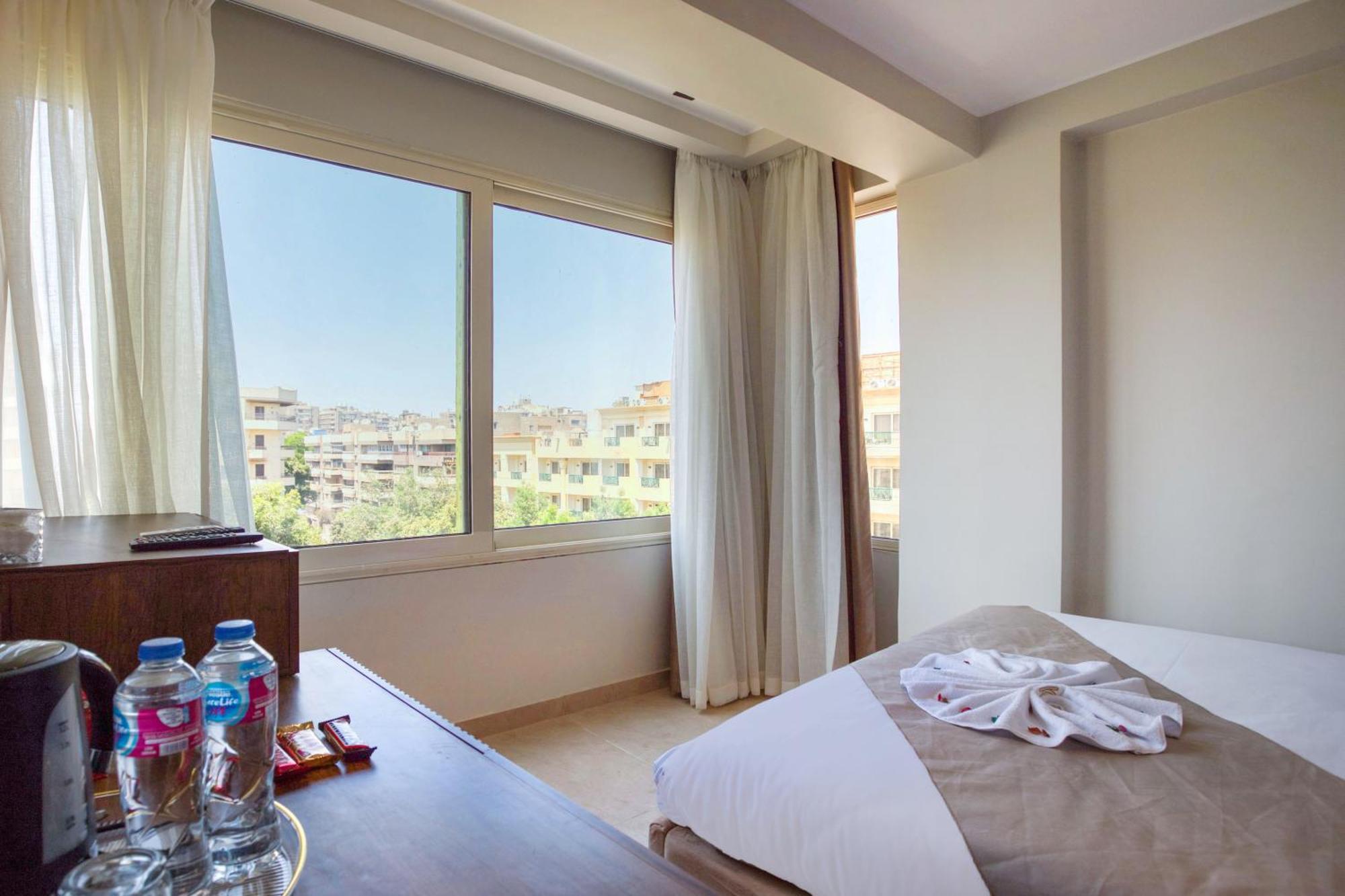 Gaia Pyramids Hotel Kafret el-Gabal 외부 사진