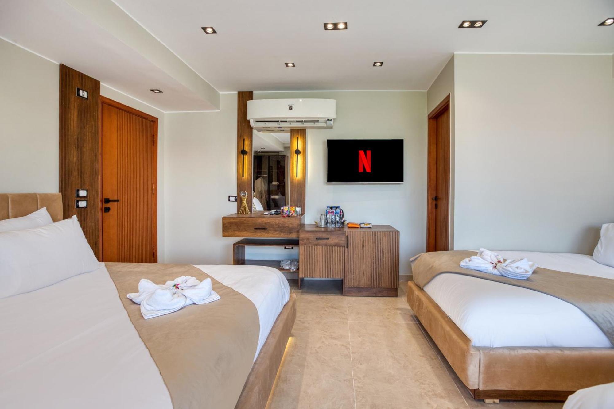 Gaia Pyramids Hotel Kafret el-Gabal 외부 사진