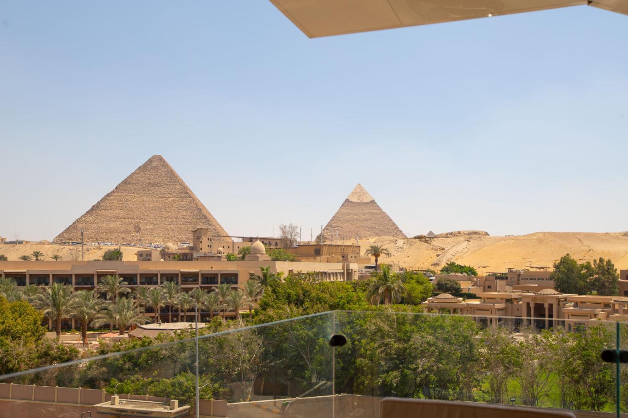 Gaia Pyramids Hotel Kafret el-Gabal 외부 사진
