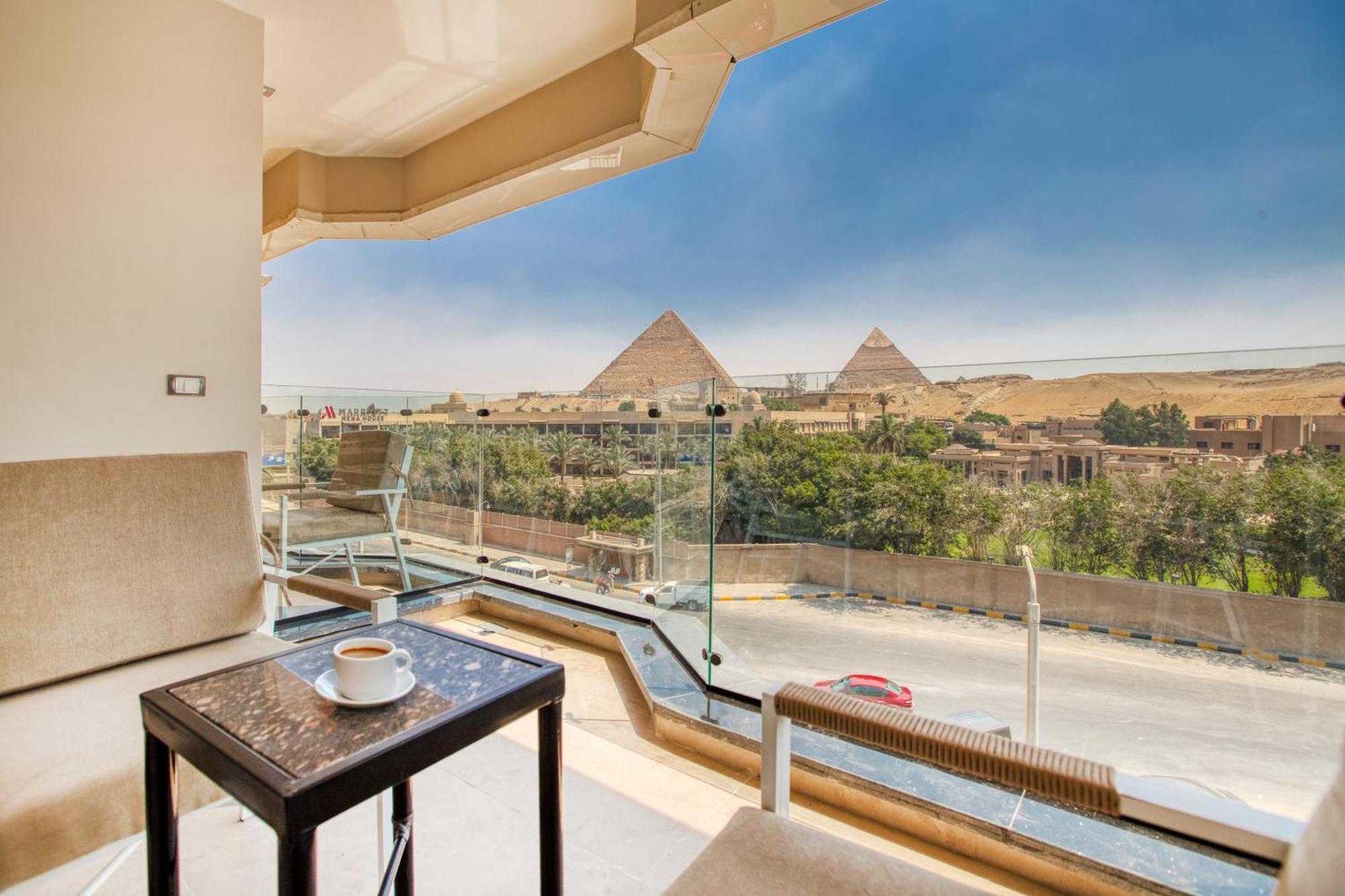 Gaia Pyramids Hotel Kafret el-Gabal 외부 사진
